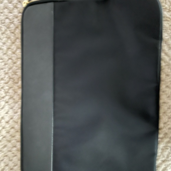 Kate Spade Lap top Sleeve - Picture 2 of 4